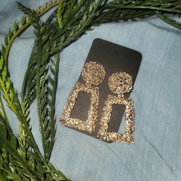 EARRINGS!!! Rose Gold! - Picture 2 of 3